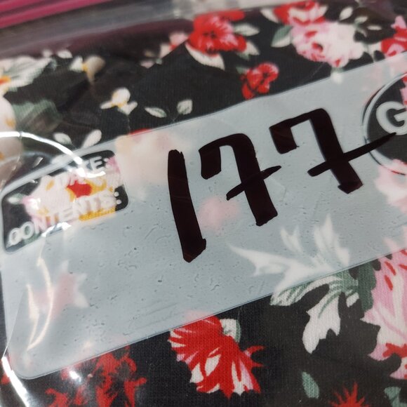 CHENILLE FLORAL BABY BLANKET - NWT - Picture 5 of 5